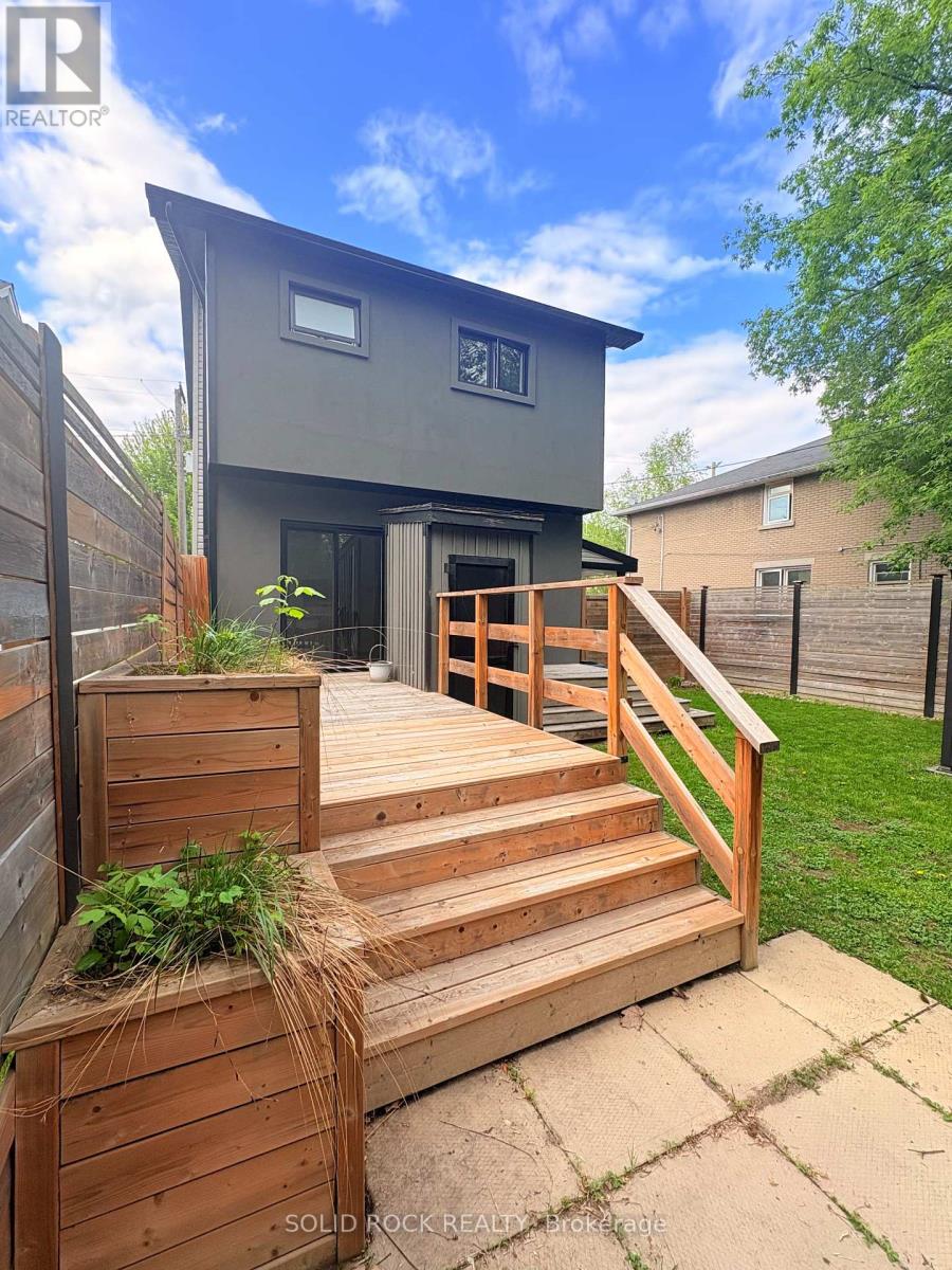 Photo 28 of 292 Currell Avenue, Ottawa ON