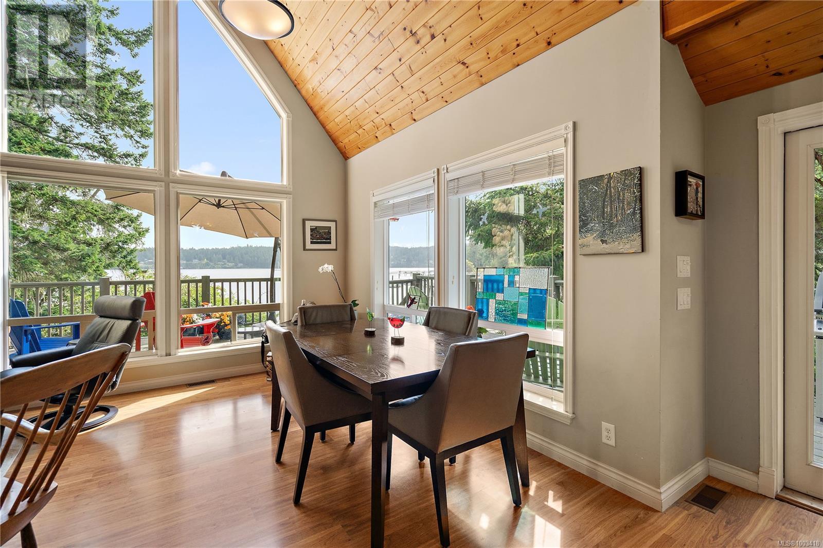 3 Mckenzie Crescent, Piers Island