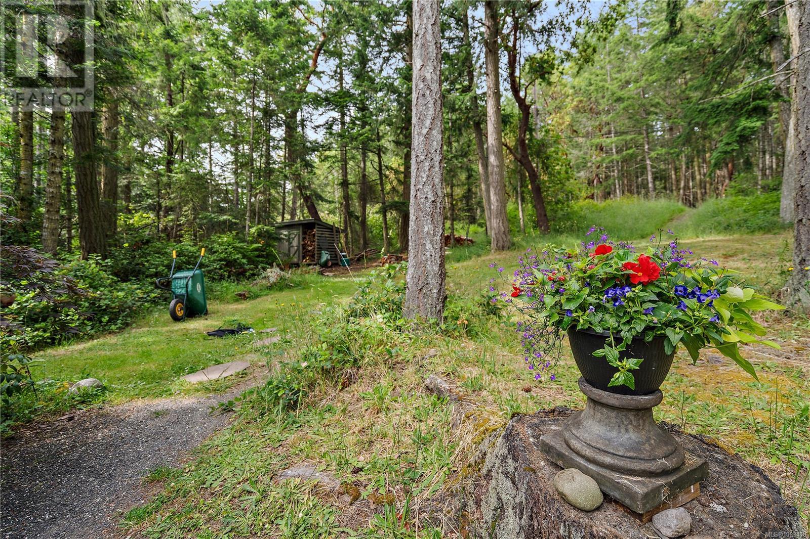  3 Mckenzie Crescent, Piers Island