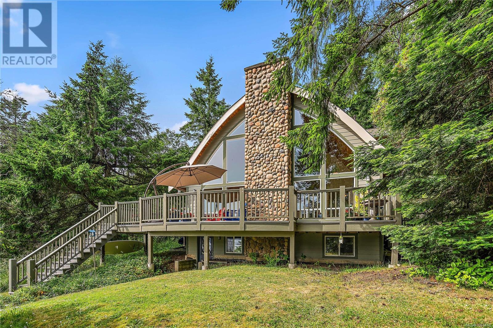  3 Mckenzie Crescent, Piers Island