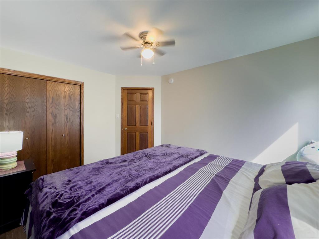 Photo 11 of 524 Morris Avenue, Selkirk MB