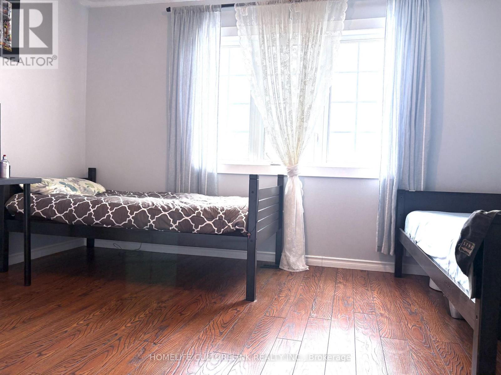 Photo 20 of 32 1100 Begley Street, Pickering ON