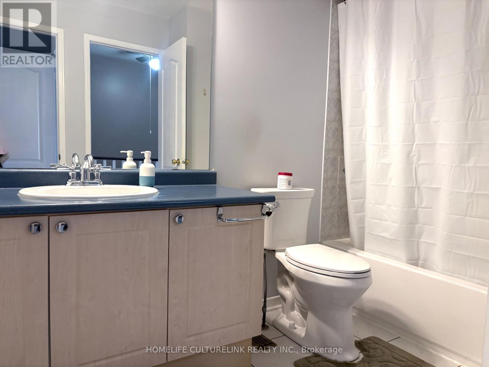 Photo 18 of 32 1100 Begley Street, Pickering ON