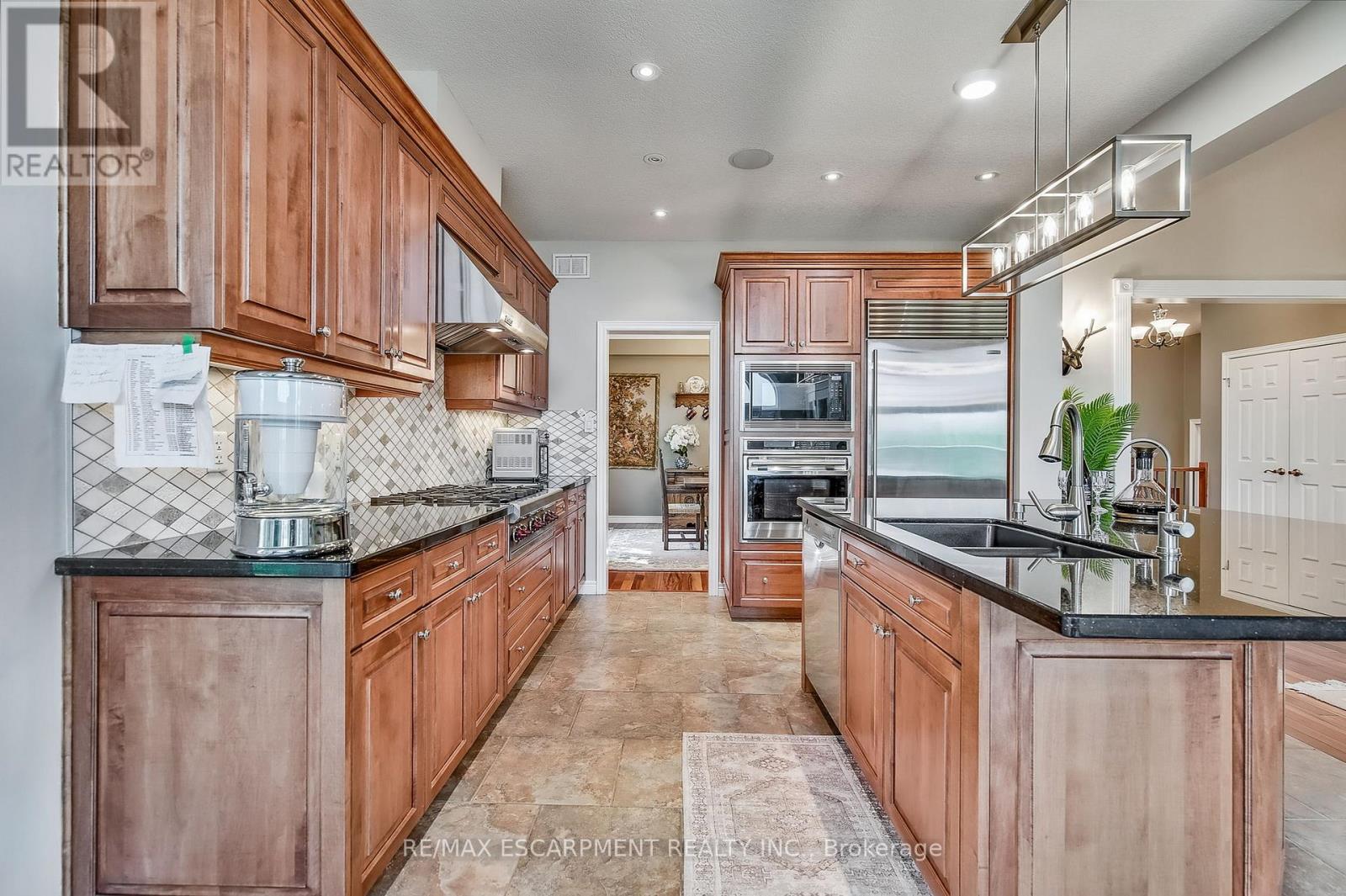 Photo 45 of 14 19 Simmonds Drive, Guelph ON