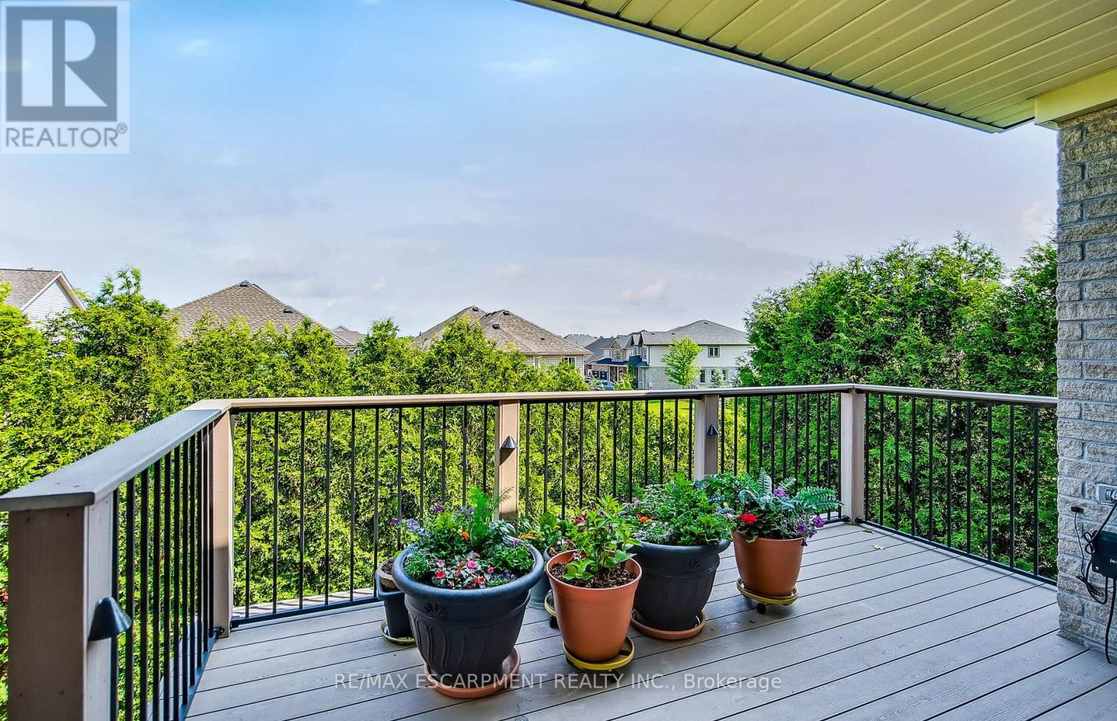 Photo 30 of 14 19 Simmonds Drive, Guelph ON