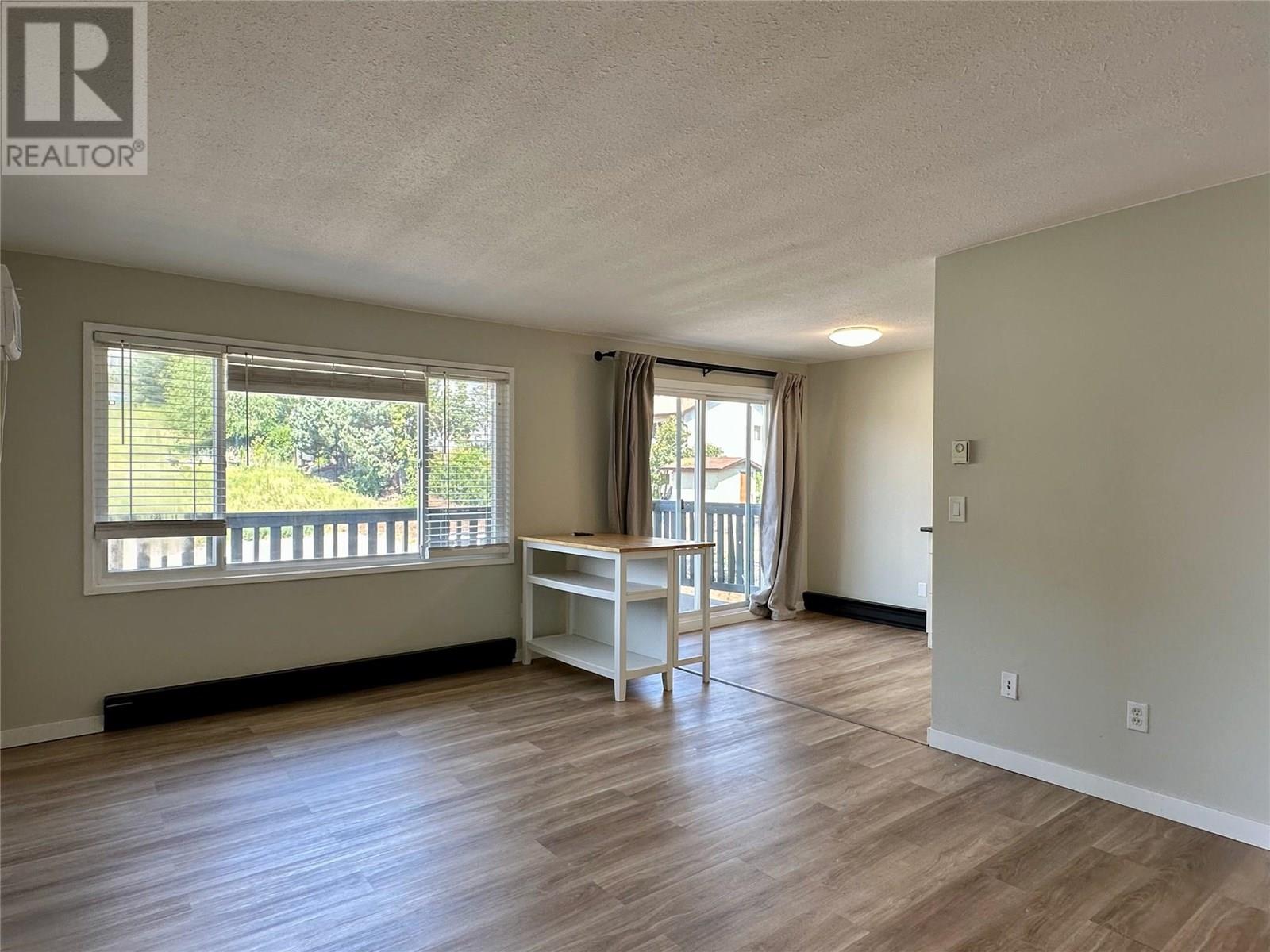 215 3505 38 Street, Vernon