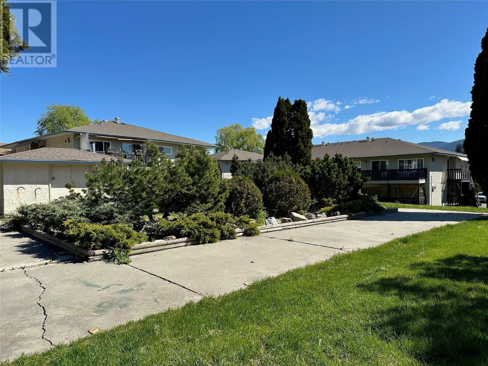 215 3505 38 Street, Vernon
