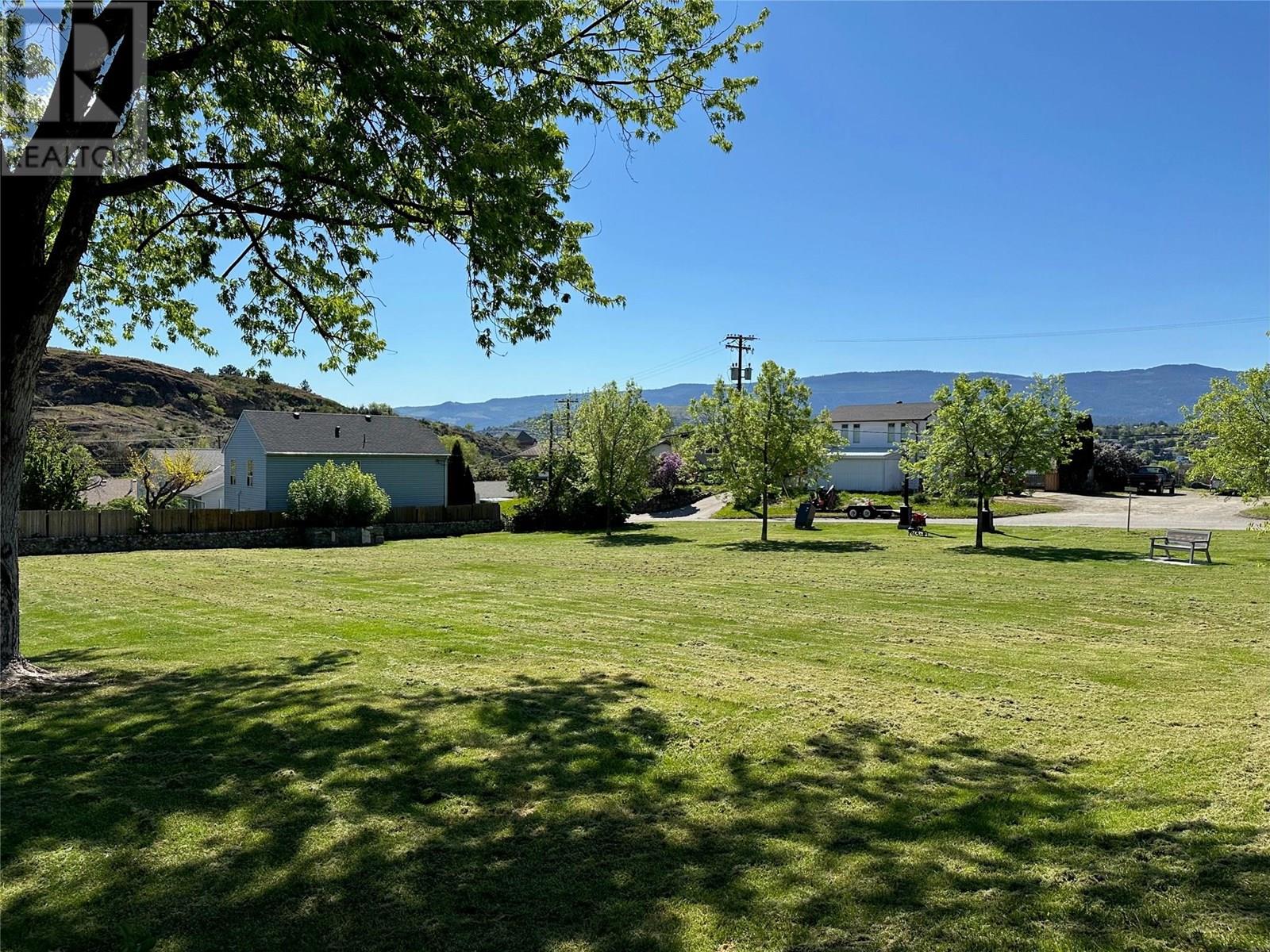 215 3505 38 Street, Vernon