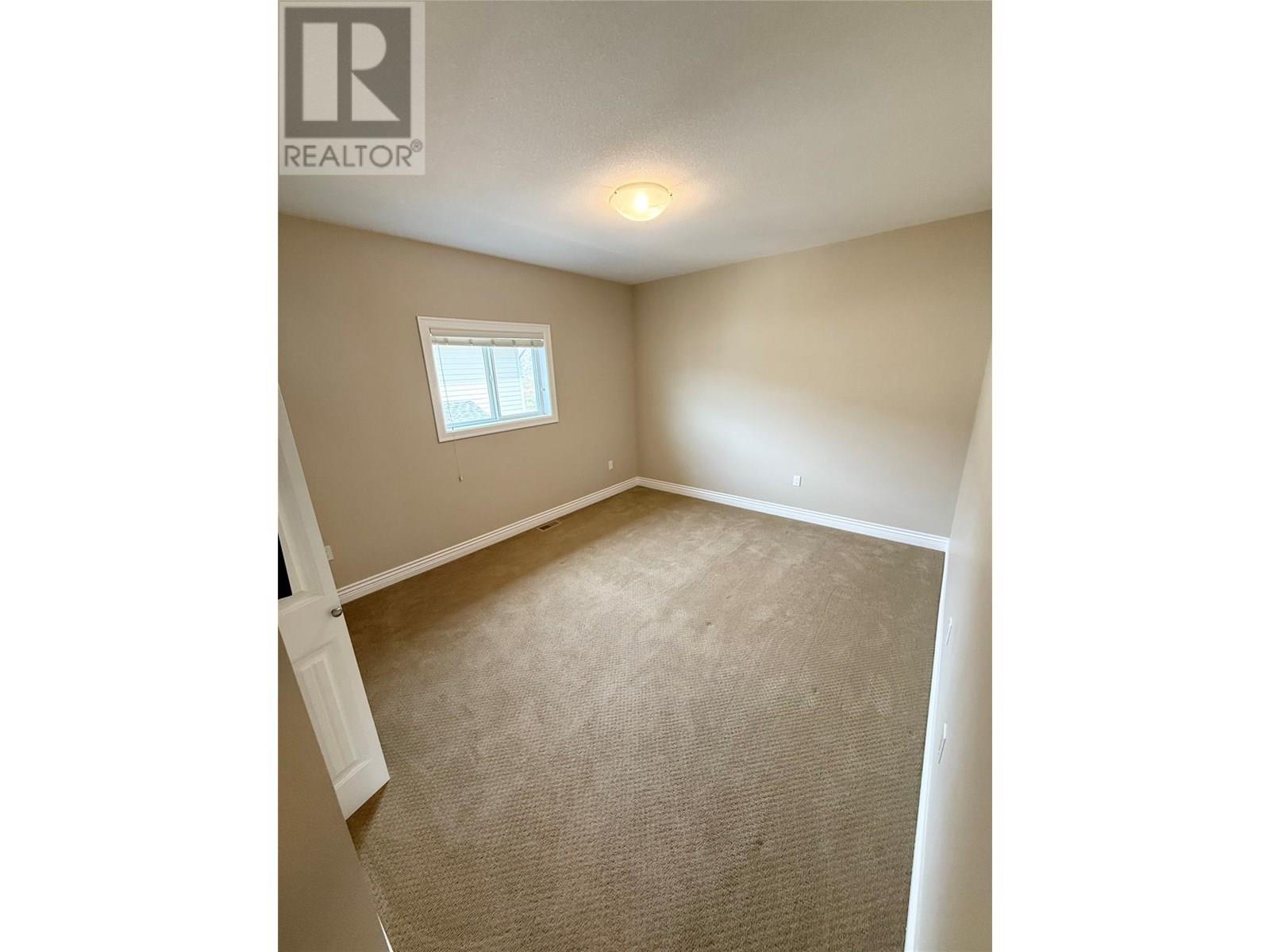 115 3332 SOUTH MAIN Street, Penticton