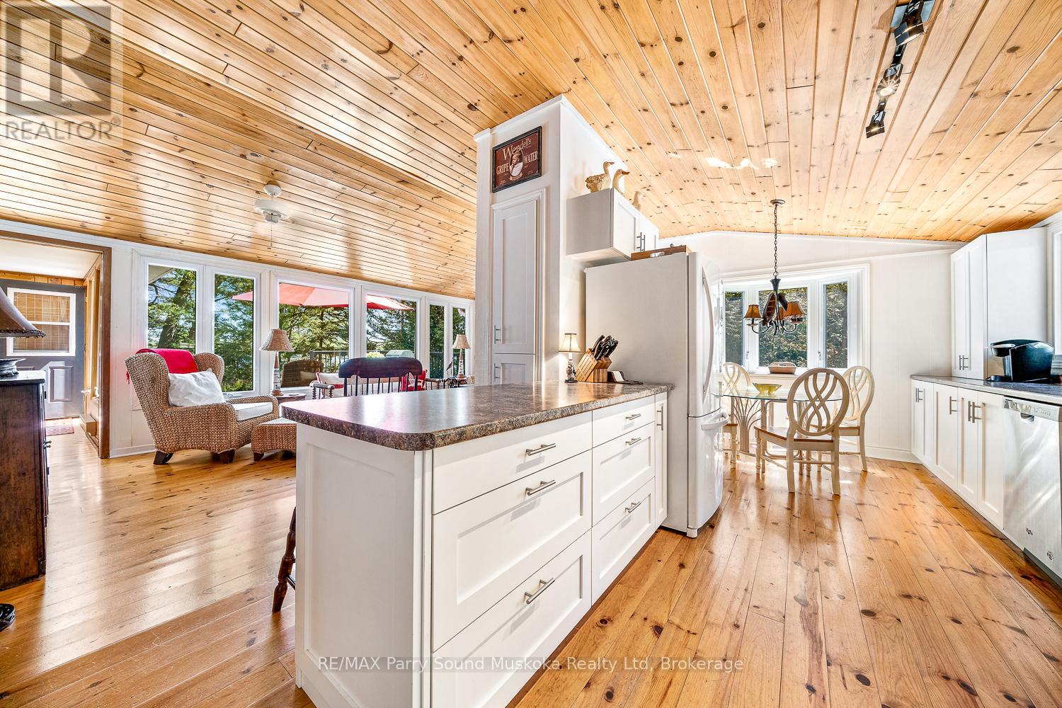 Photo 12 of 3 Maureen Drive, Seguin ON