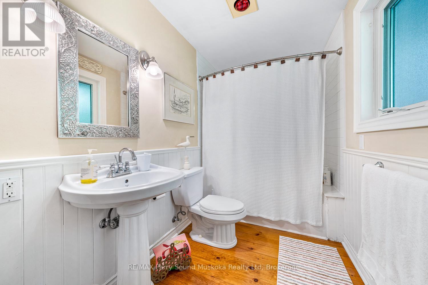 Photo 31 of 3 Maureen Drive, Seguin ON