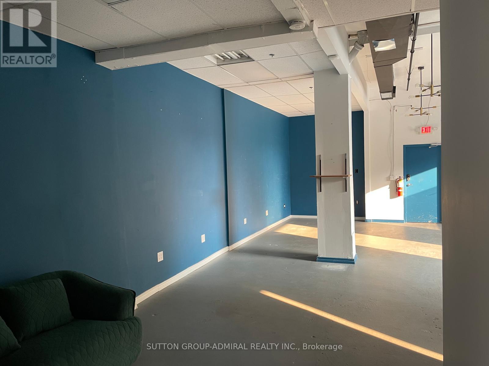 STUDIO 6 - 151 STERLING ROAD