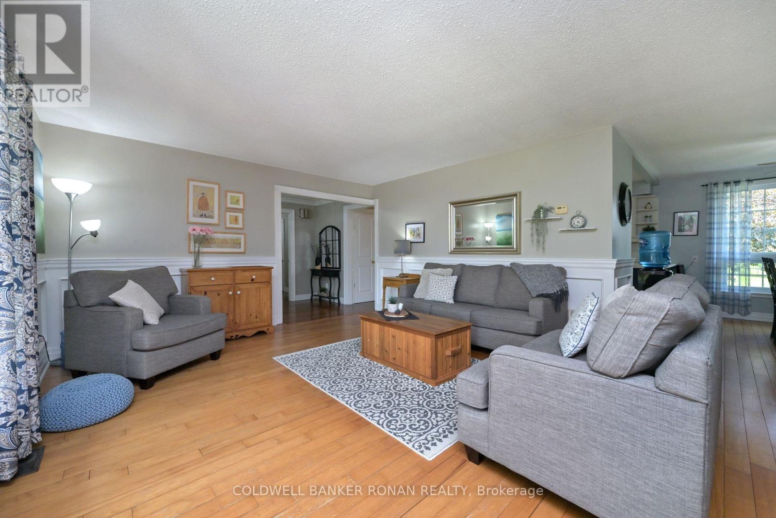 Photo 6 of 7157 5th Line, New Tecumseth ON