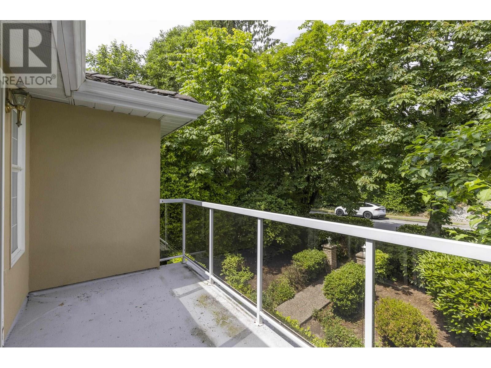 Photo 17 of 1426 Fulton Avenue, West Vancouver BC