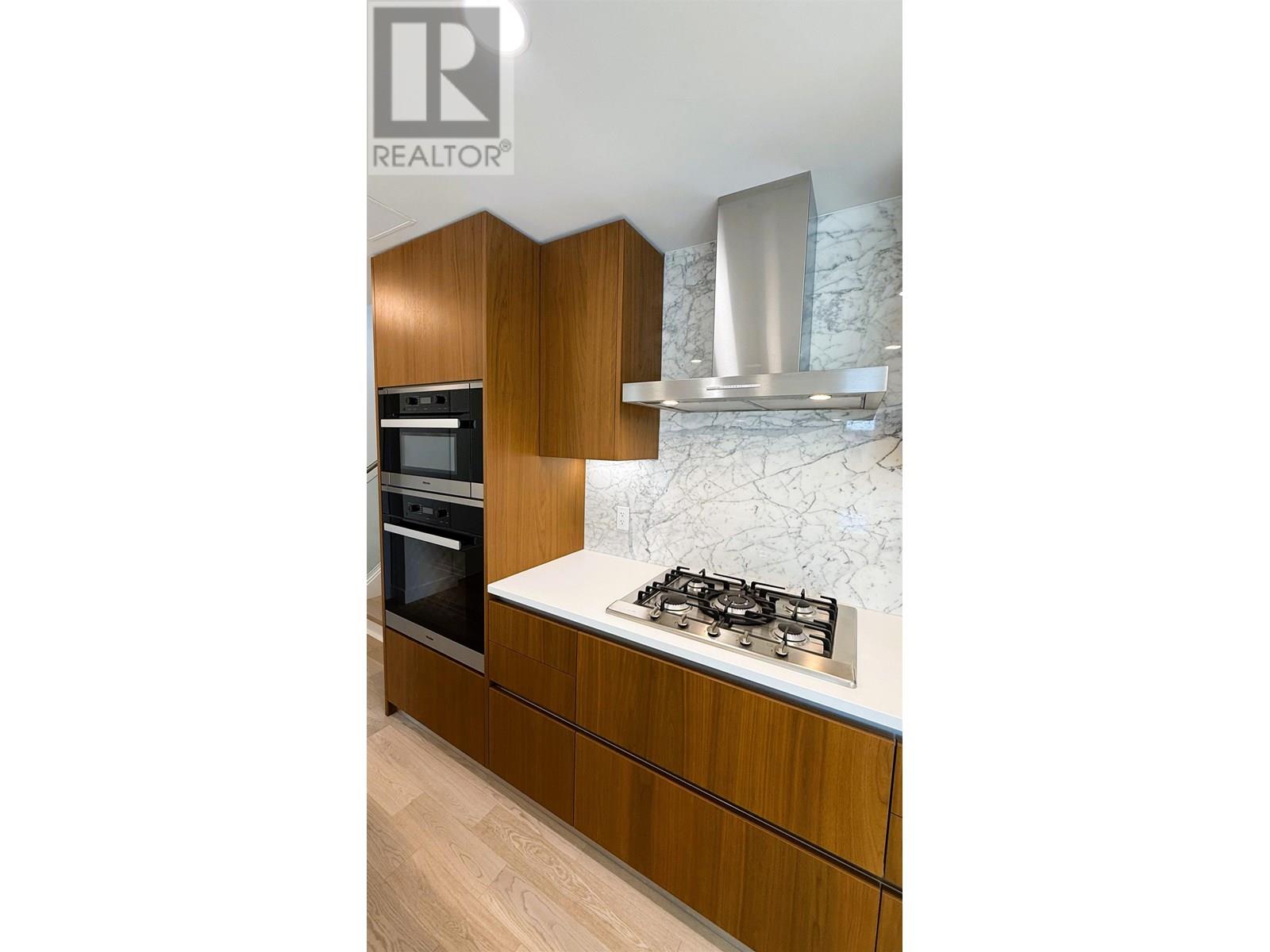 Photo 8 of 404 2888 Arbutus Street, Vancouver BC