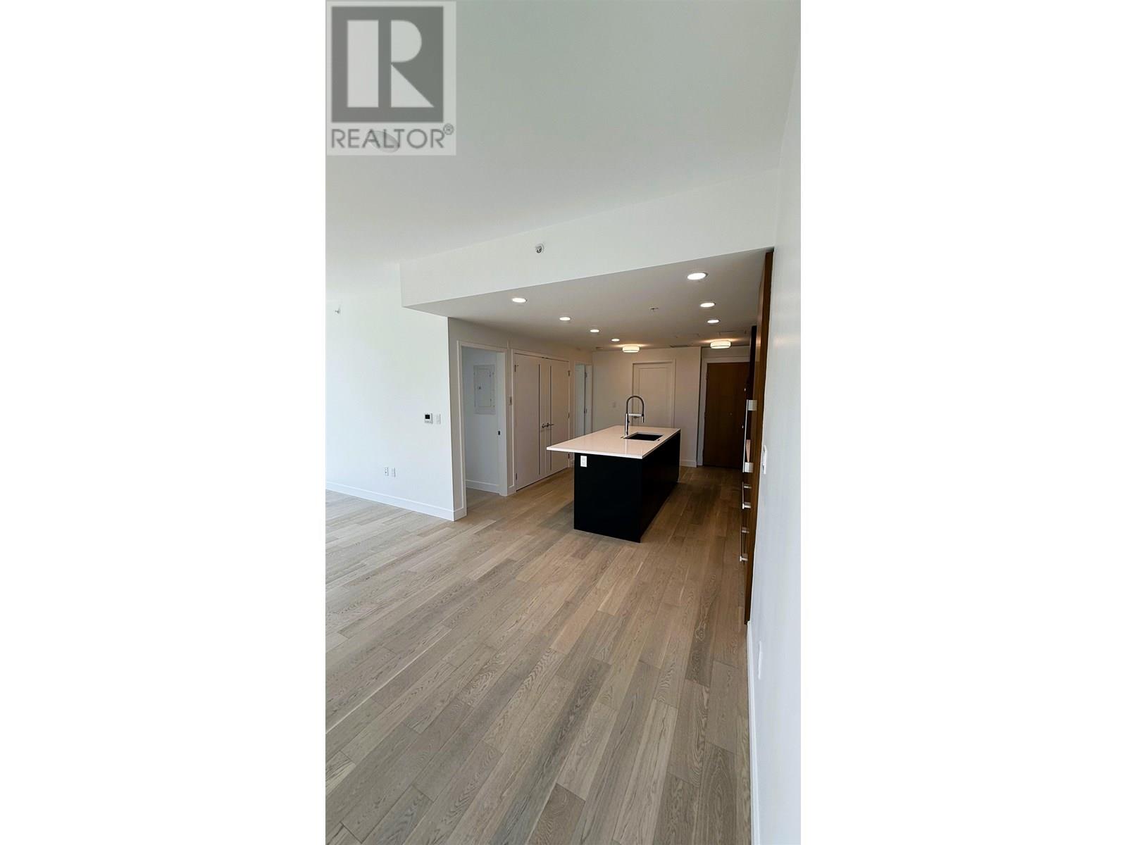 Photo 17 of 404 2888 Arbutus Street, Vancouver BC