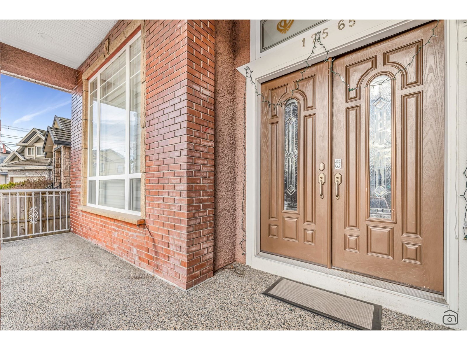 Photo 3 of 12565 69 A Avenue, Surrey BC