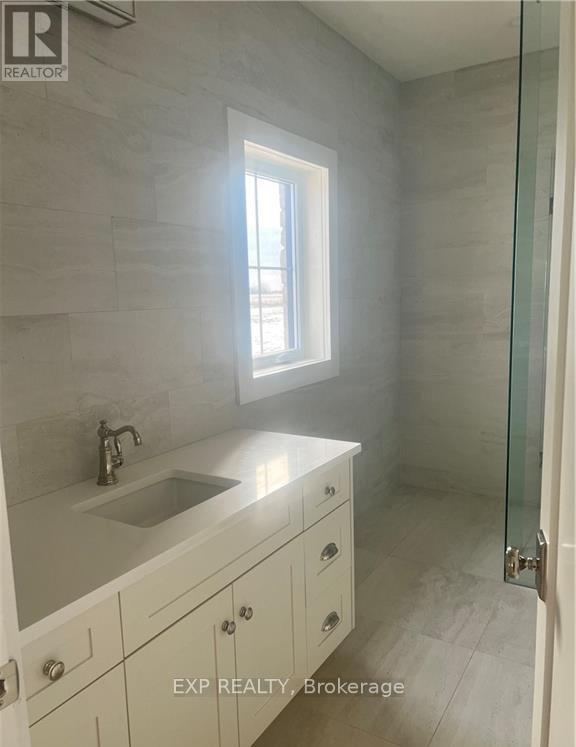 Photo 5 of Upper 10 Cristallina Drive, Thorold ON