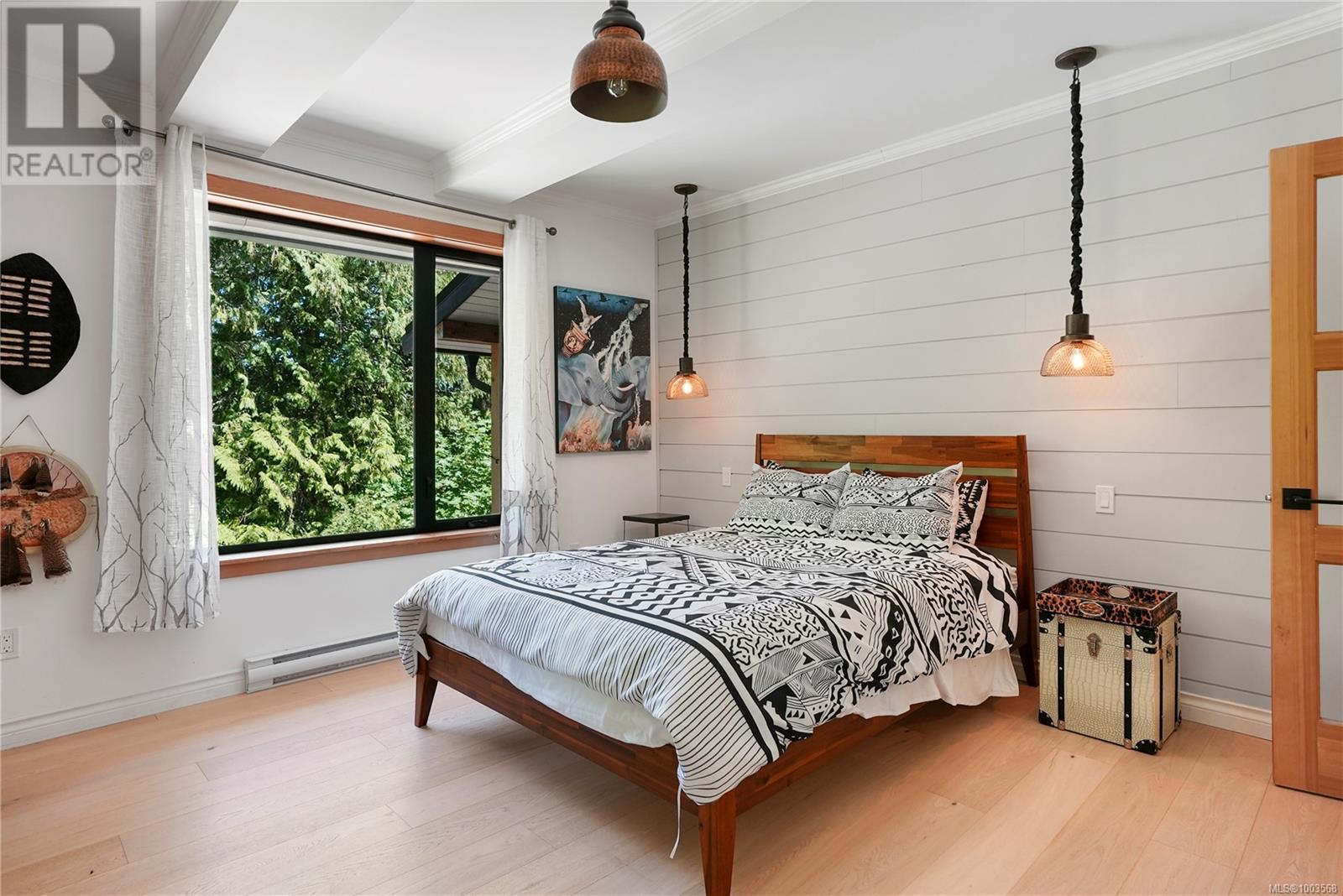 315 Booth Canal Rd, Salt Spring
