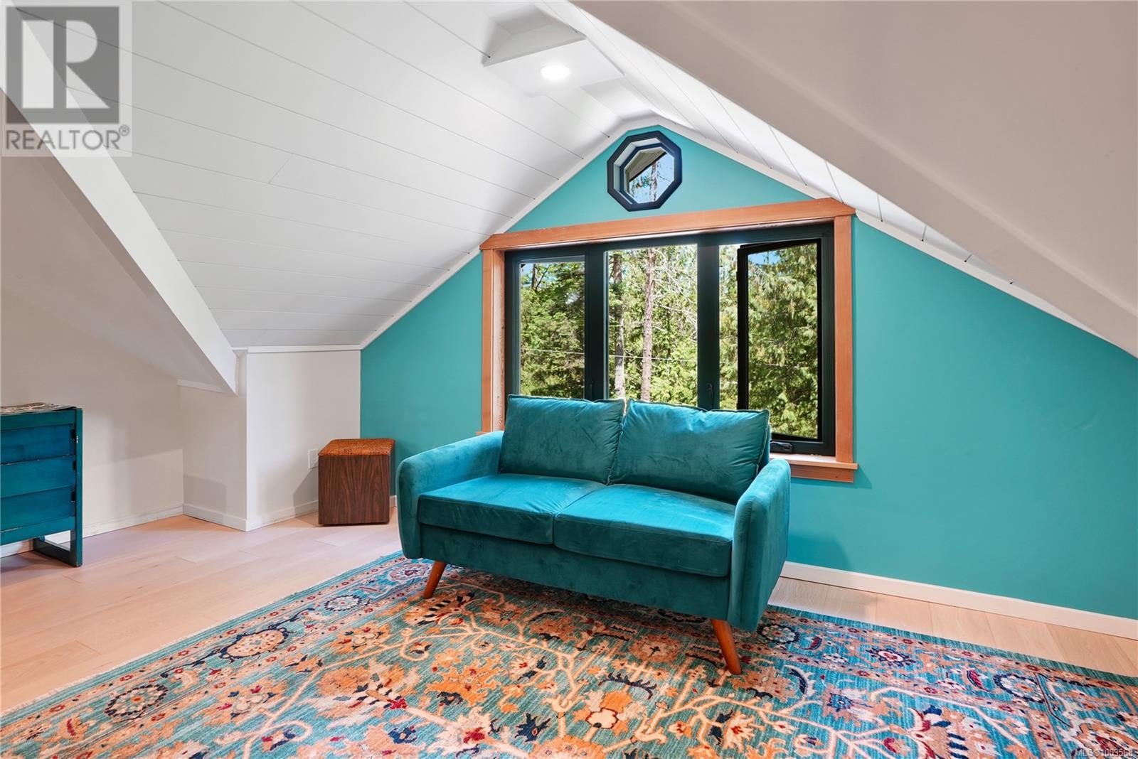 315 Booth Canal Rd, Salt Spring
