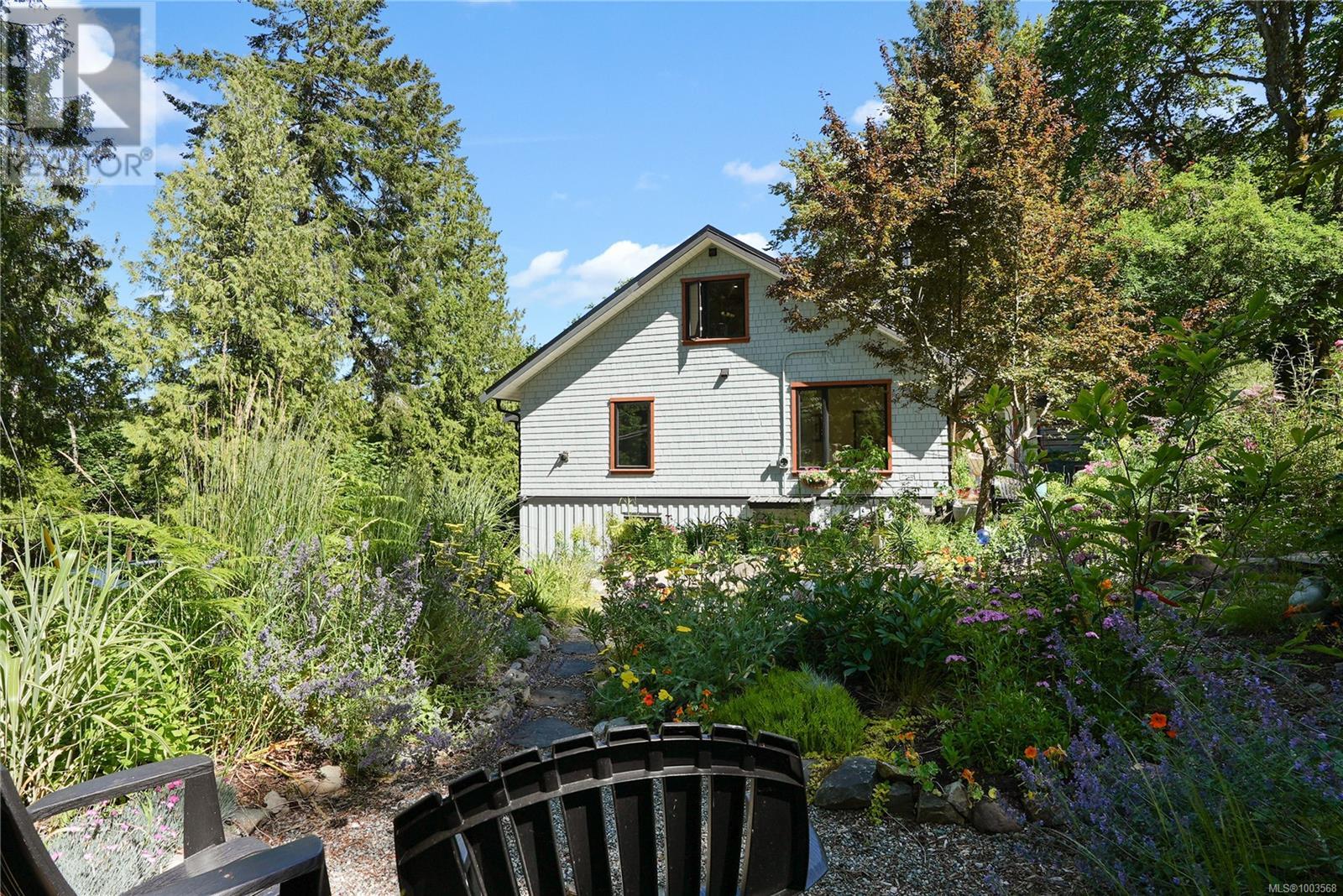 315 Booth Canal Rd, Salt Spring