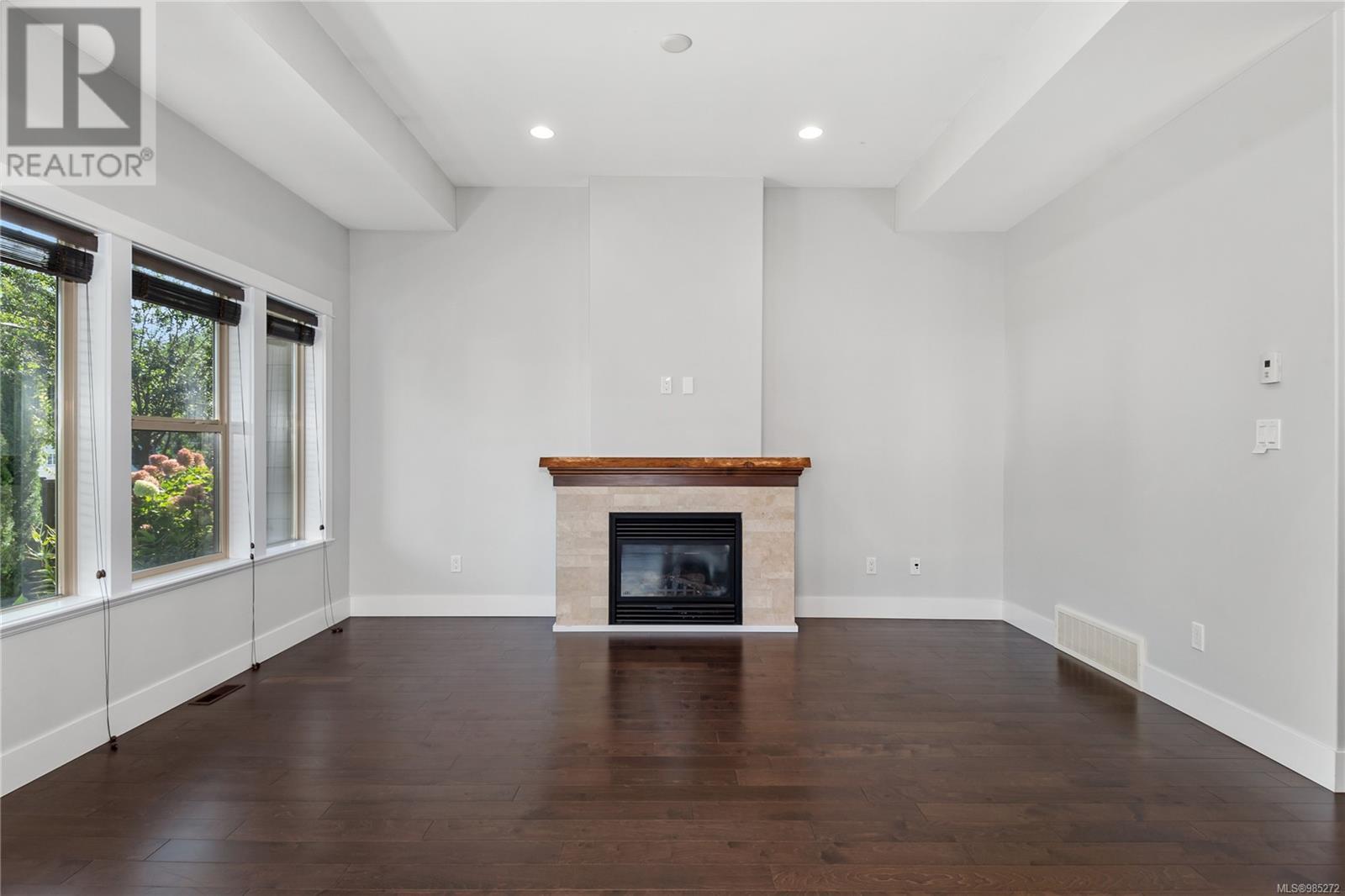 203 303 Arden Rd, Courtenay real estate listing 985272