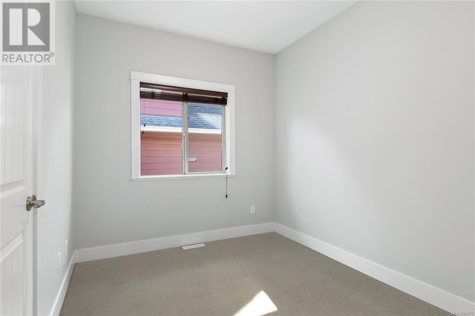203 303 Arden Rd, Courtenay real estate listing 985272