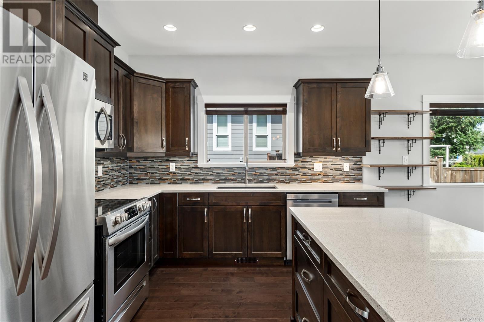 203 303 Arden Rd, Courtenay real estate listing 985272