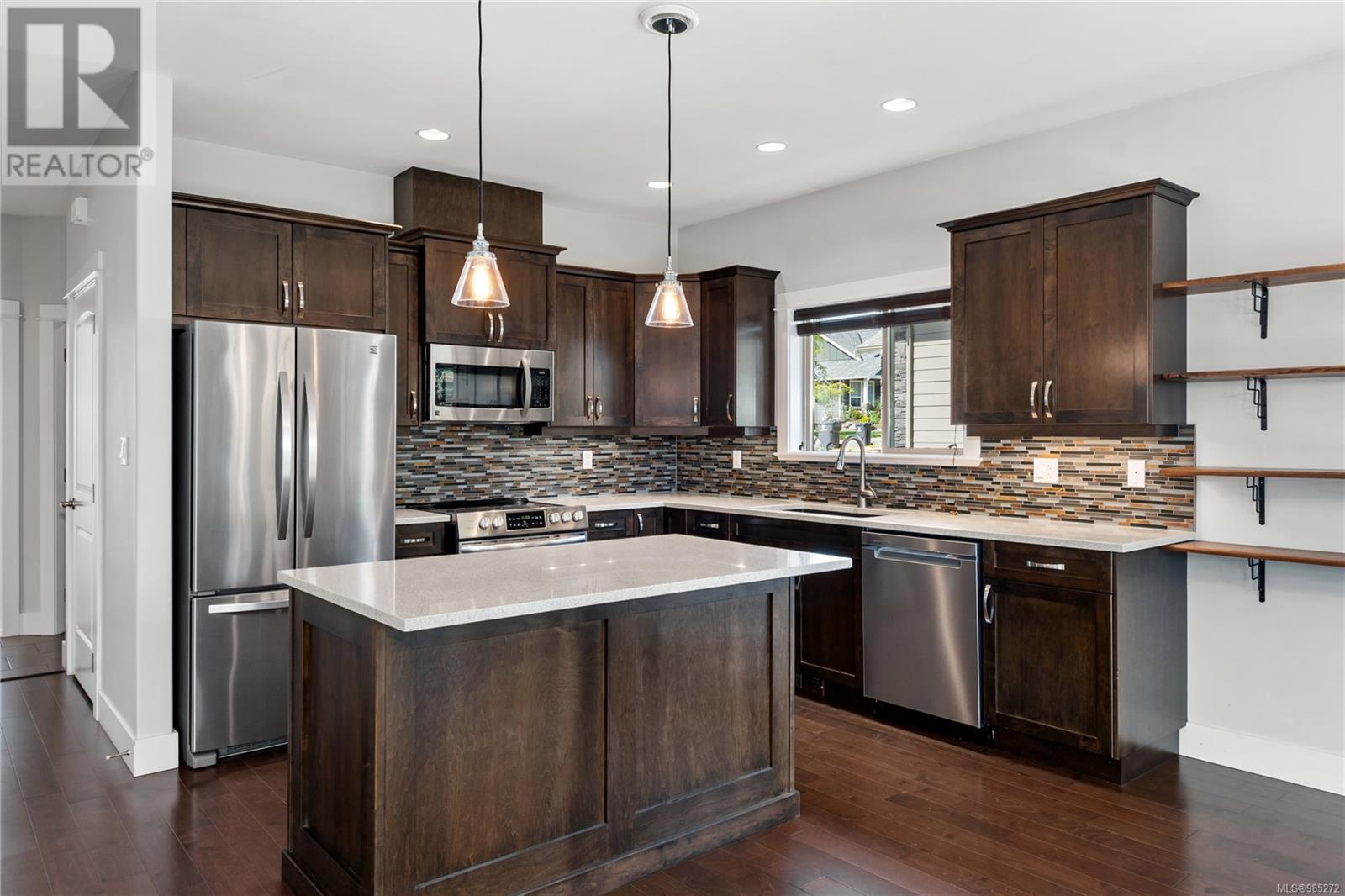 203 303 Arden Rd, Courtenay real estate listing 985272