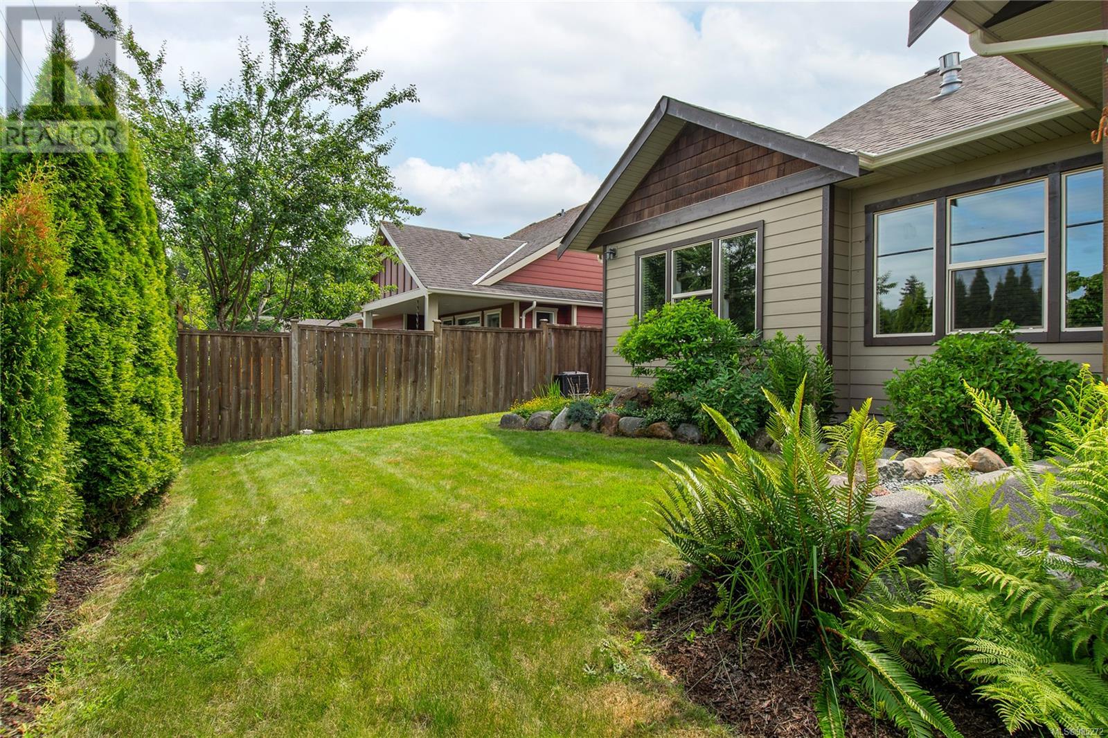 203 303 Arden Rd, Courtenay real estate listing 985272