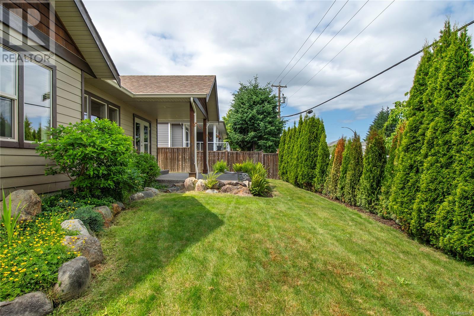 203 303 Arden Rd, Courtenay real estate listing 985272