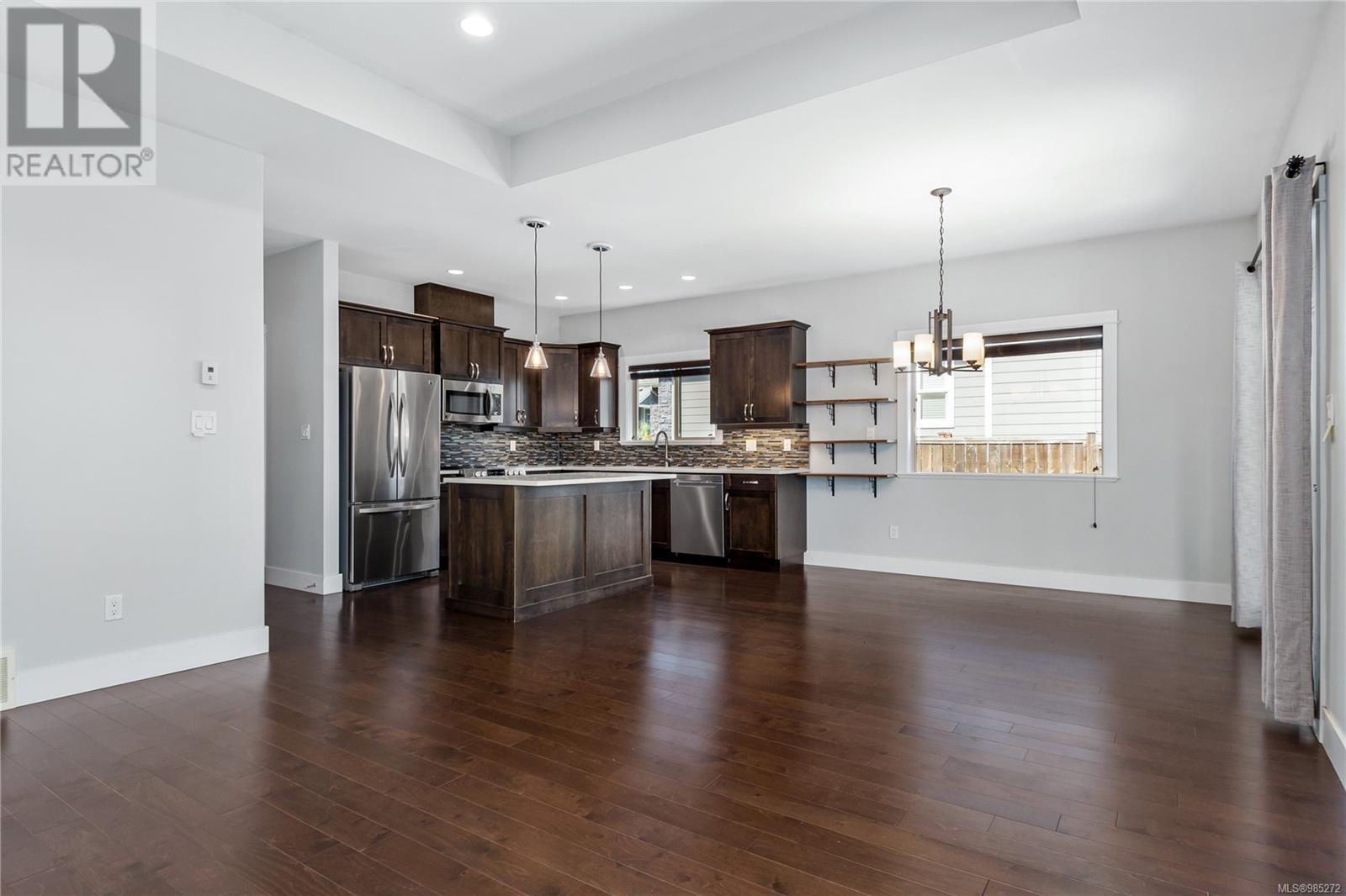 203 303 Arden Rd, Courtenay real estate listing 985272
