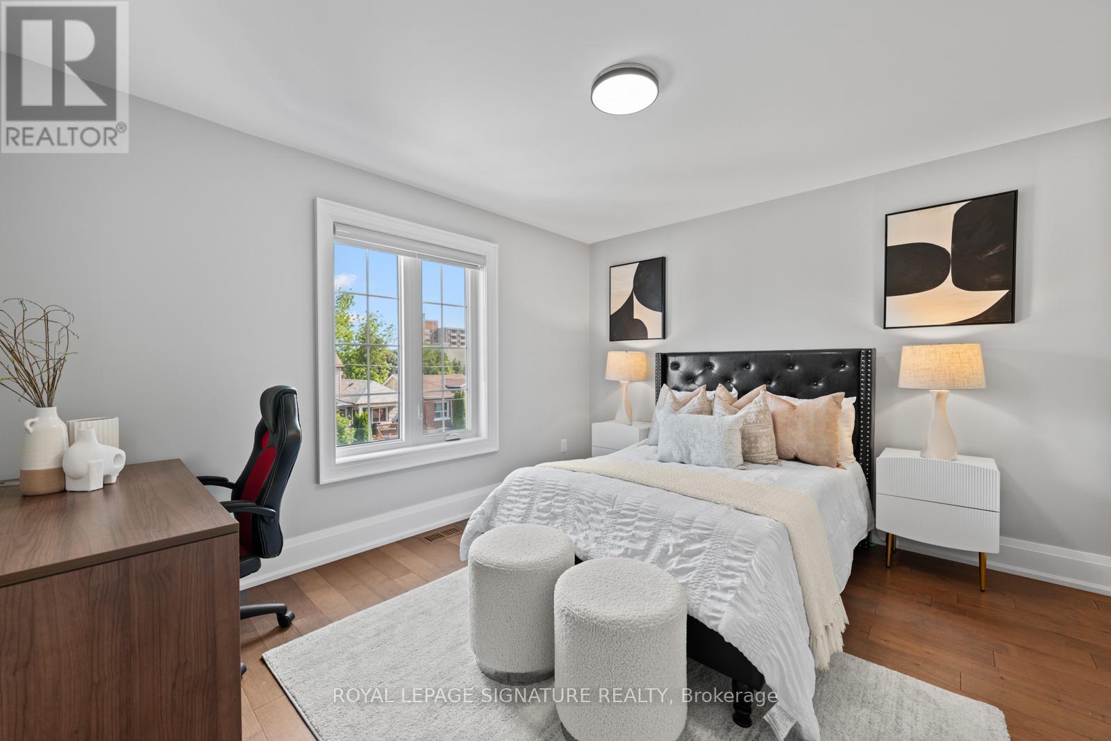 110A DENTON AVENUE, Toronto (Oakridge), Ontario