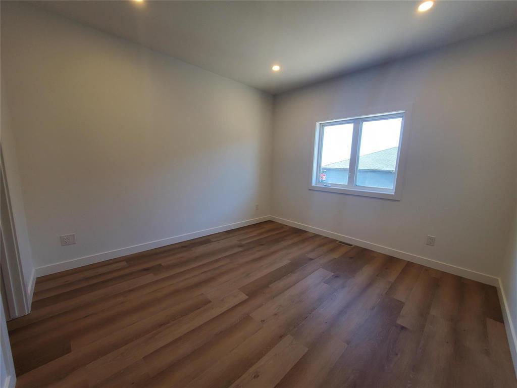 Photo 13 of 83 Harry Waytiuk Drive, East Selkirk MB