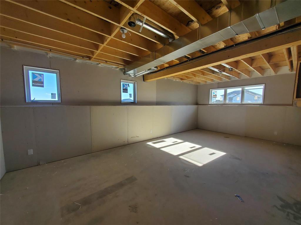 Photo 5 of 83 Harry Waytiuk Drive, East Selkirk MB