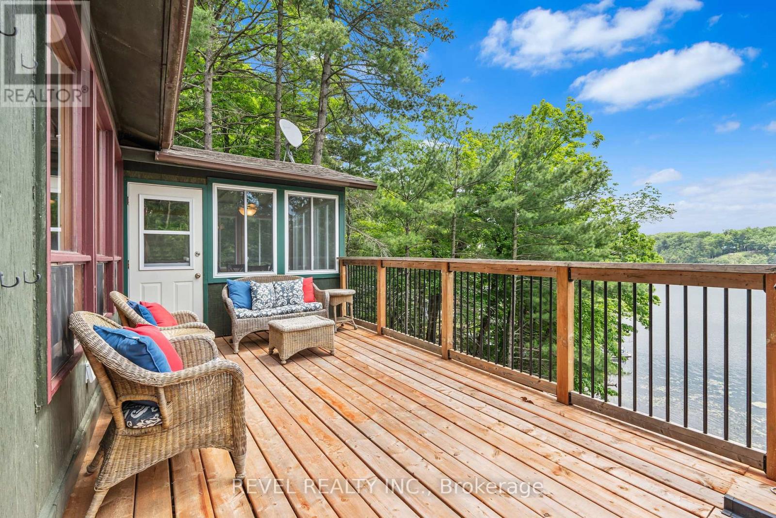 Photo 22 of 49 Sleepy Hollow Road, Rideau Lakes ON