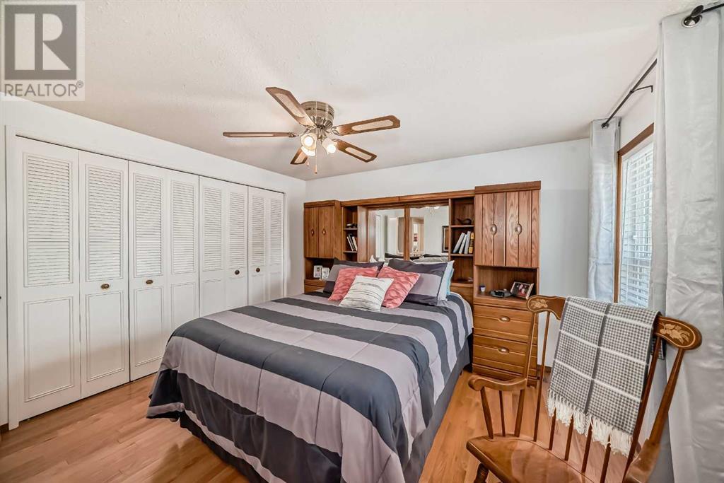 Single Family House for Sale in  Whitehorn Place NE Whitehorn Calgary 