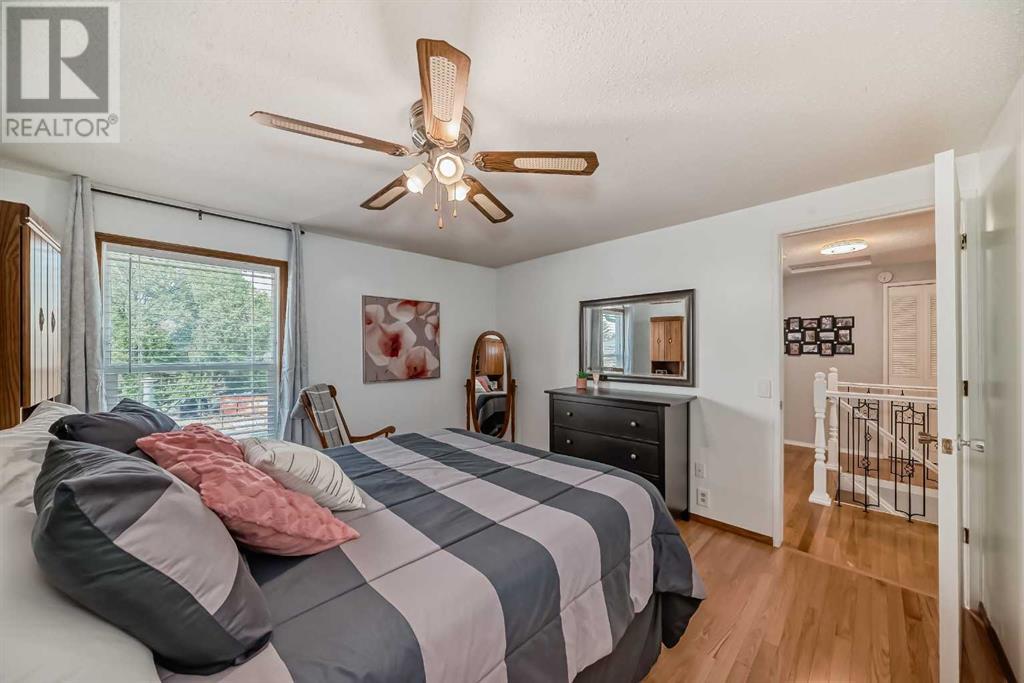 Single Family House for Sale in  Whitehorn Place NE Whitehorn Calgary 