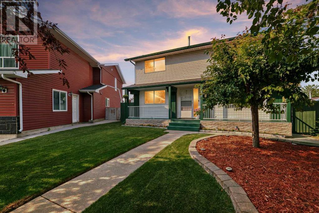 Single Family House for Sale in  Whitehorn Place NE Whitehorn Calgary 