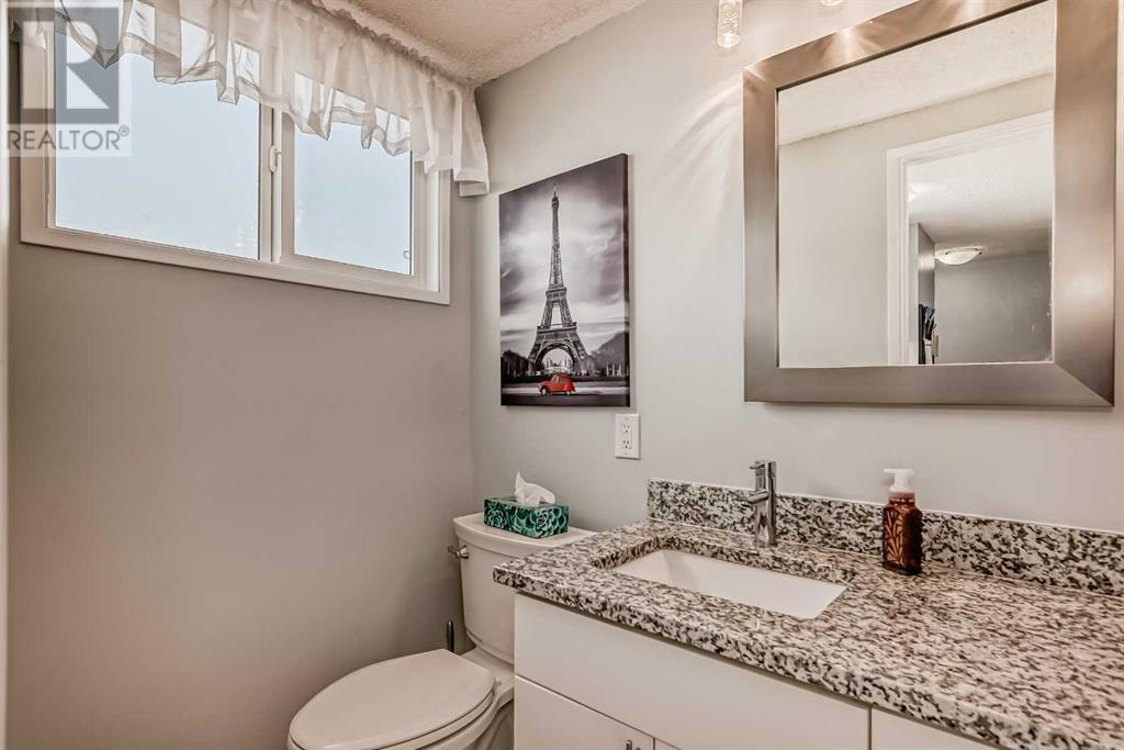 Single Family House for Sale in  Whitehorn Place NE Whitehorn Calgary 