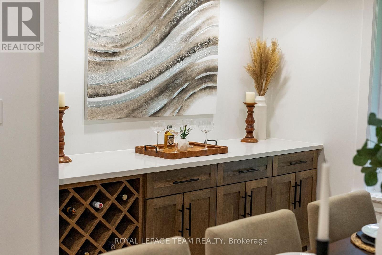 Photo 13 of 108 Royal Troon Lane, Ottawa ON