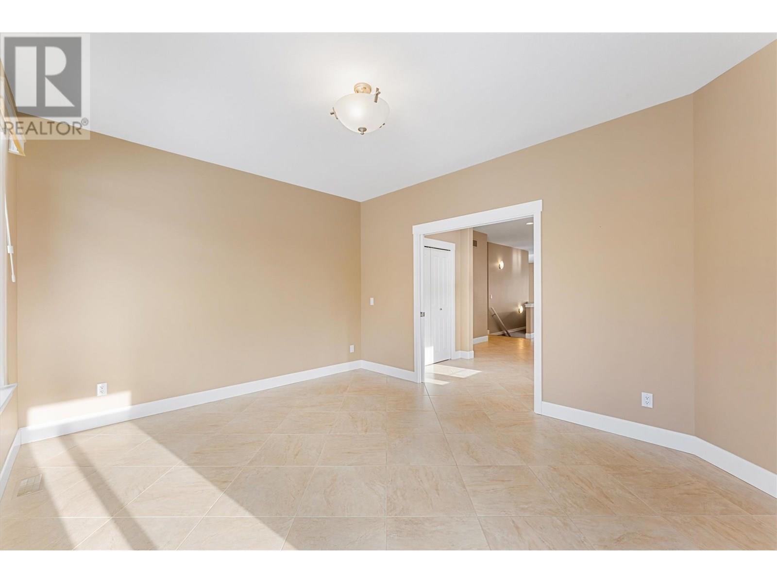 286 4035 Gellatly Road, West Kelowna