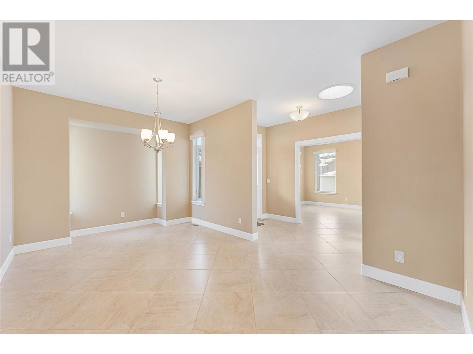286 4035 Gellatly Road, West Kelowna