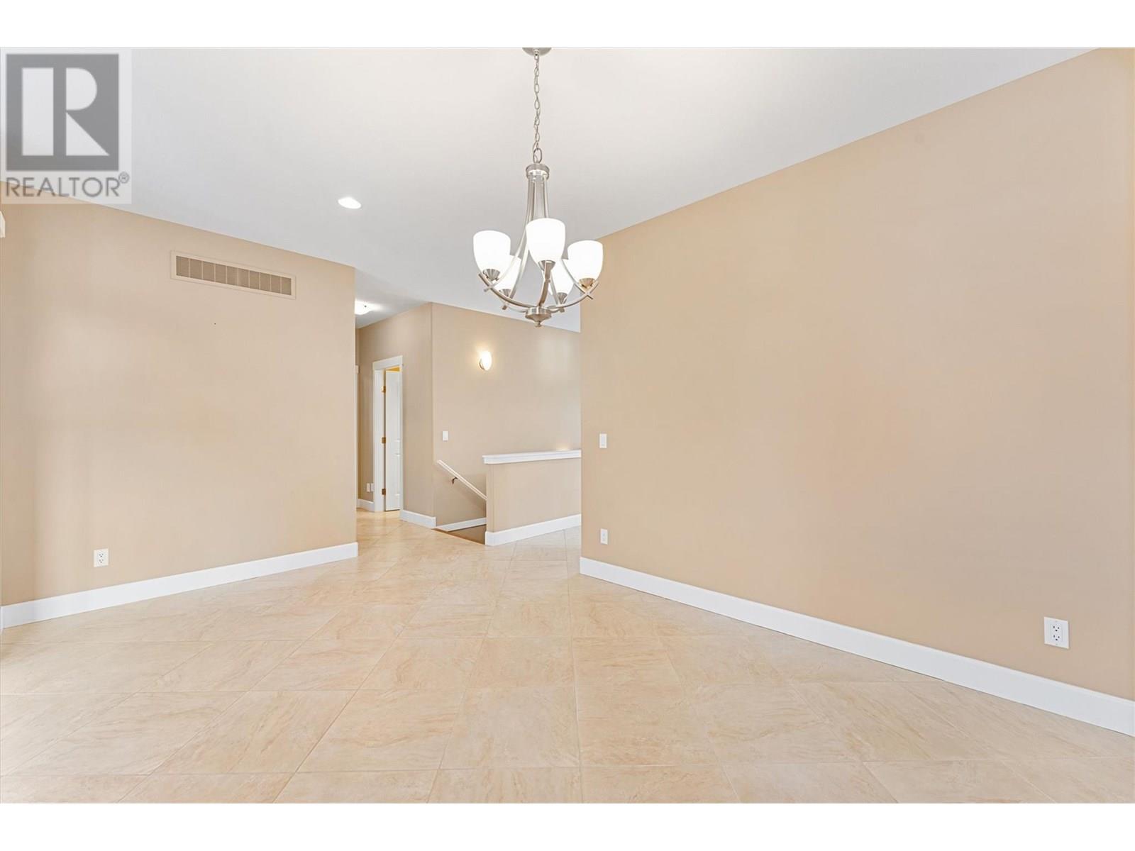 286 4035 Gellatly Road, West Kelowna