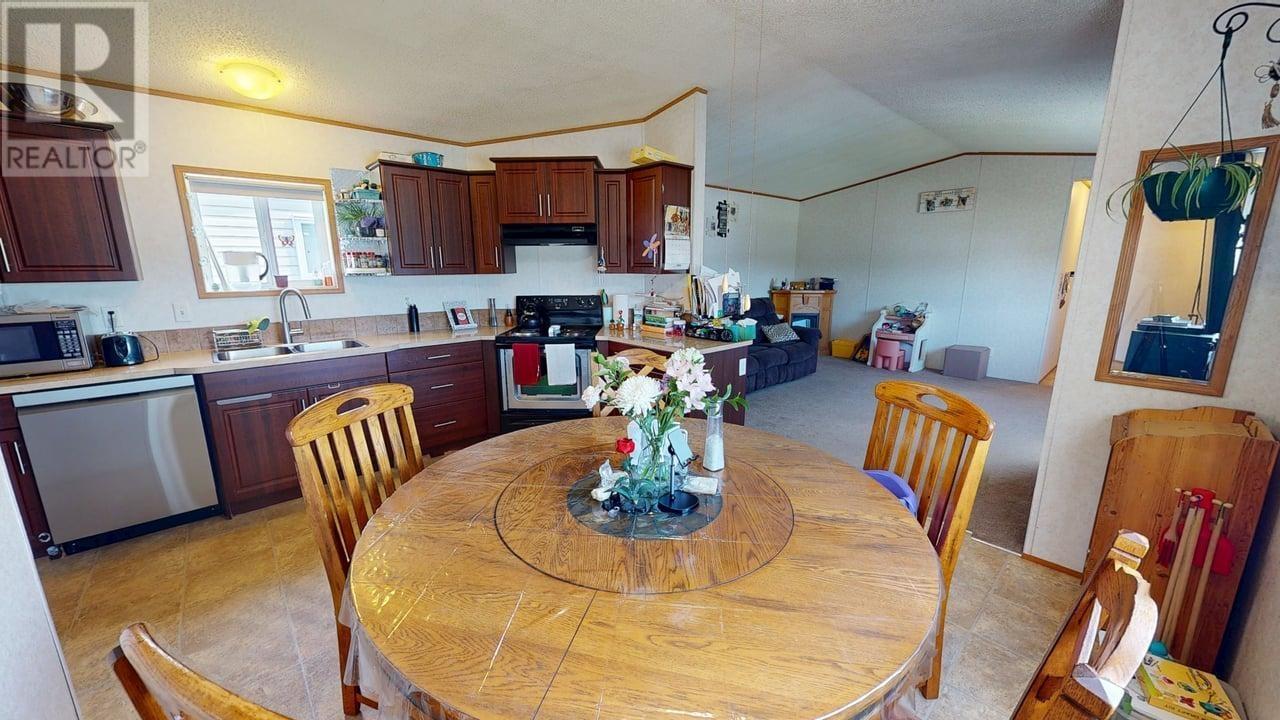 Photo 13 of 7926 85 A Avenue, Fort St John BC