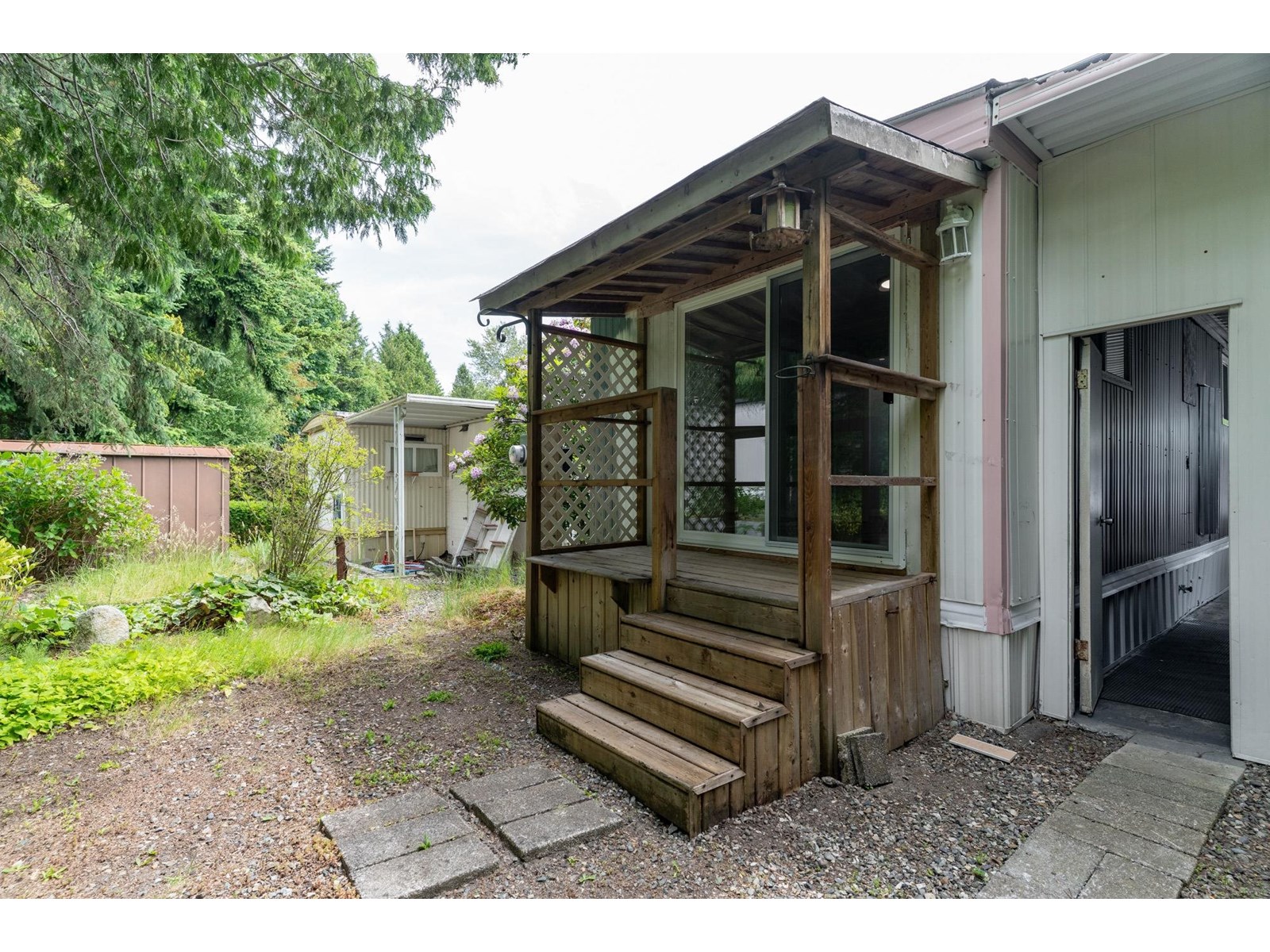 Photo 22 of 224 1840 160 Street, Surrey BC