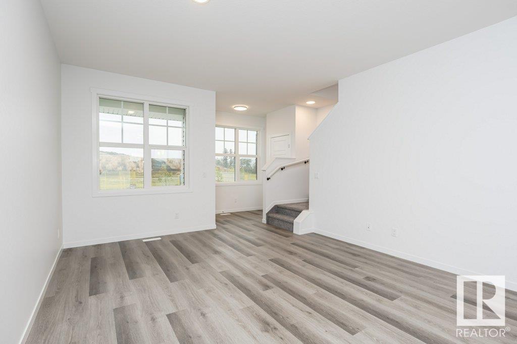 Photo 3 of 6407 63 St, Beaumont AB