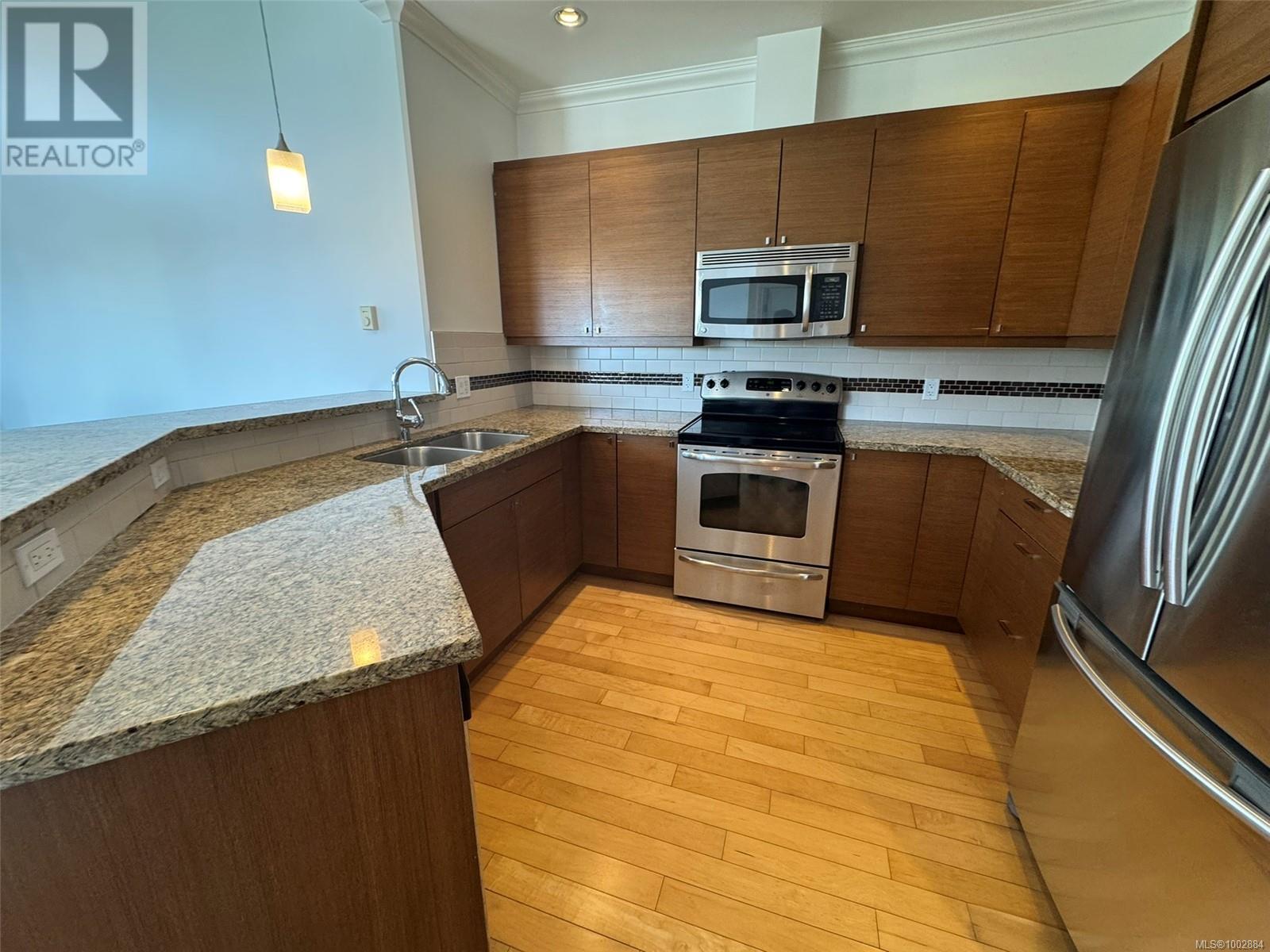 Photo 6 of 307 751 Goldstream Ave, Langford BC