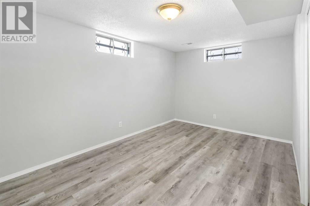 7419 Huntertown Crescent NW Photo 30 - Calgary Real Estate