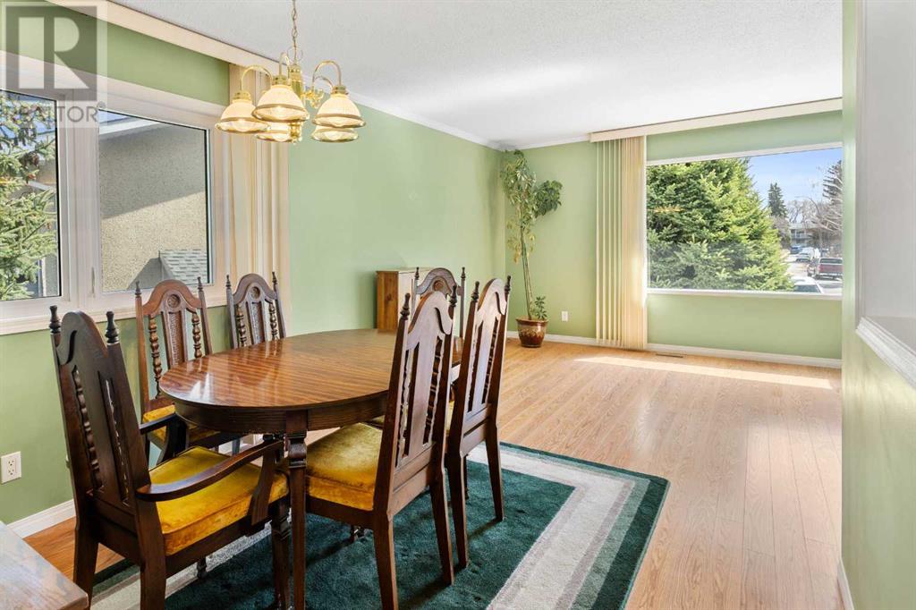 7419 Huntertown Crescent NW Photo 11 - Calgary Real Estate